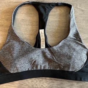 BRAND NEW without Hang Tag Lululemon Racerback Sports Bra Size: 6 Grey Black